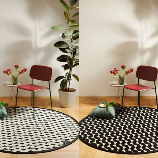 STRIDE Round Mat, Black & White, C [1 Left]