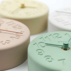 diatomaceous earth table clock [DISPLAY Left]
