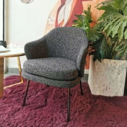 HUGGY Lounge chair