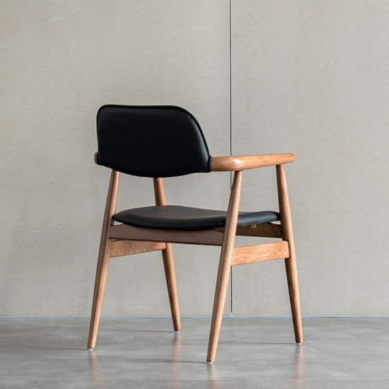 KAMALA Leather Armchair