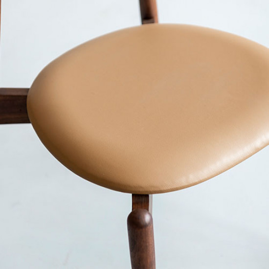 Elbow Round Chair, Grade A cow leather, Natural Walnut [Display x2]