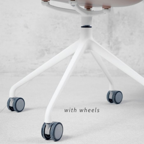 Shell Chair II with wheels Shell Chair II with wheels