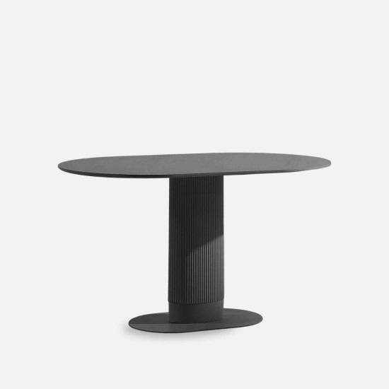 ADAMS Oval Table, Black