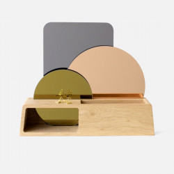 Display with mirrors [Newly Displayed]